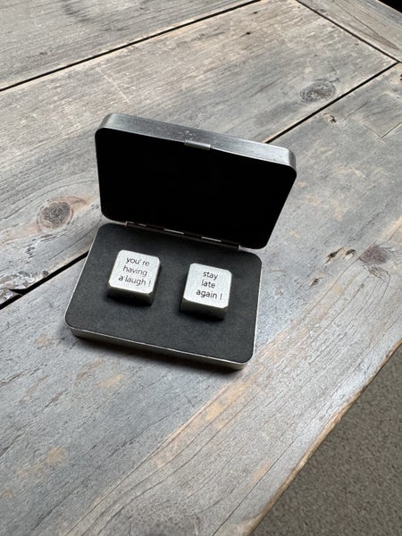$1 NO RESERVE - Dice - vintage decision dice - metal in case Carousel 2