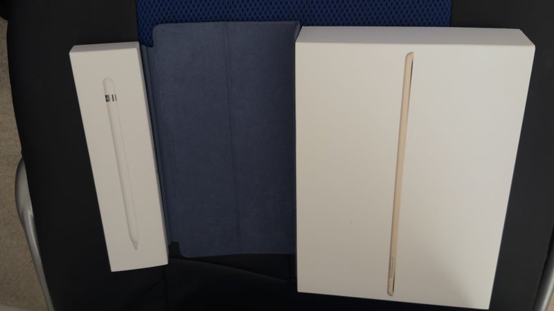 iPad 9th Gen 64GB – Excellent Condition + FREE New Cover + Apple Pencil! Carousel 2
