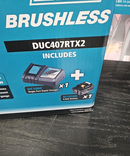 Makita 18V LXT Brushless 40cm 16 inch Chainsaw with 1x 5.0Ah Carousel 2
