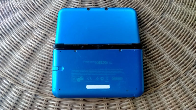 Modded Blue Nintendo 3DS XL with SD card mod Carousel 12