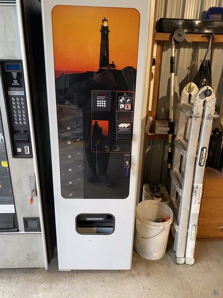 Drink vending machine Carousel 1