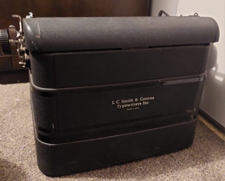 Vintage Smith Corona Typewriter Carousel 8