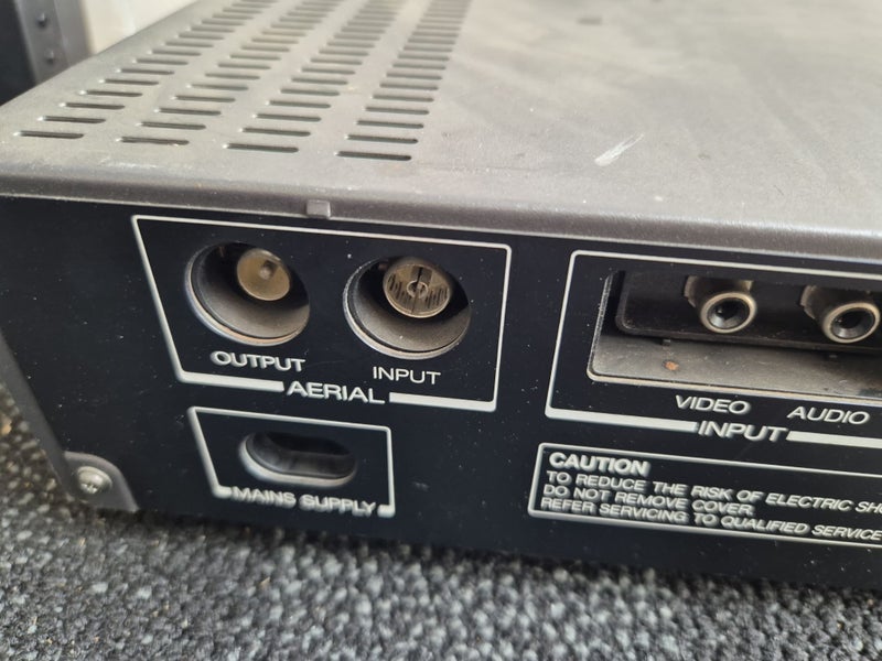 Toshiba VCR Carousel 2