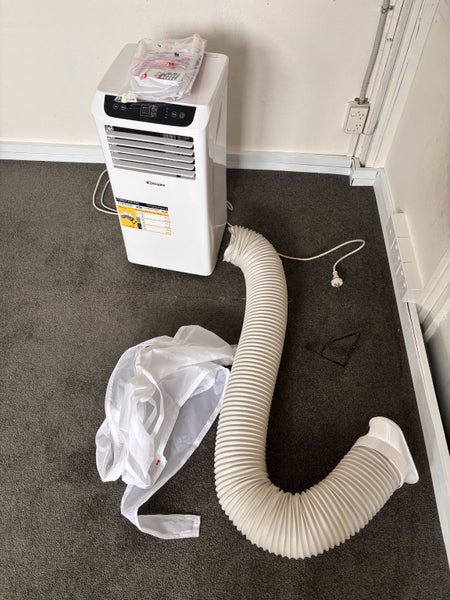 Dimplex Portable aircon unit Carousel 5