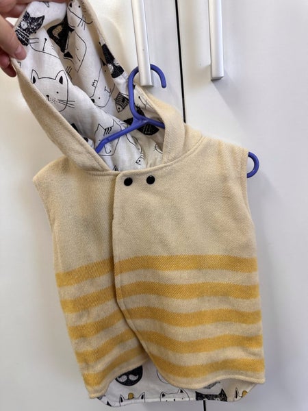 Little loop handmade wool blanket vest(2/3) Carousel 1