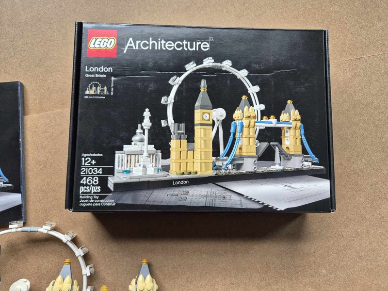 Architecture Skylines London 21034 LEGO Carousel 3