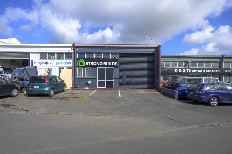 Image 1 of 18