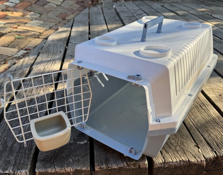 Dog or cat carrier Carousel 2