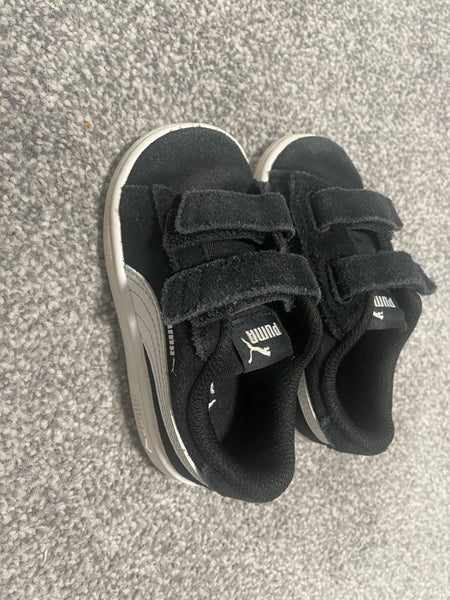 Toddler Puma shoes Carousel 1