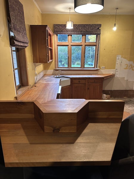 Wood Farm Style Kitchen Carousel 1