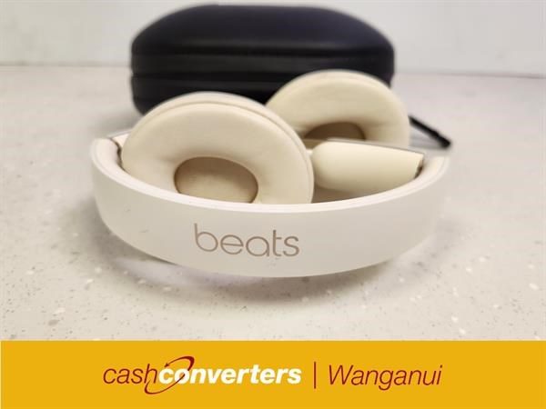 Beats Headphones Pro Wireless A1881 B1772697-2 Carousel 1