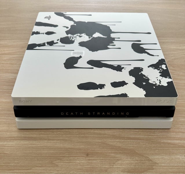 PS4 Pro 1TB Death Stranding Limited Edition Carousel 2