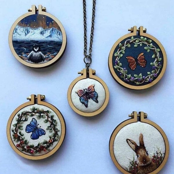 10 Pcs Mini Embroidery Hoop Ring Wooden Cross Stitch Frame For Hand Craft Hot Carousel 1
