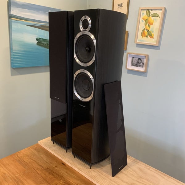 Amazing Wharfedale Diamond 10.6 Floorstanders - Incredible Sound! Carousel 1