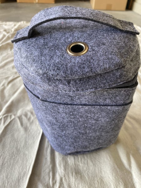 Knitting/Crotchet wool bag Carousel 1