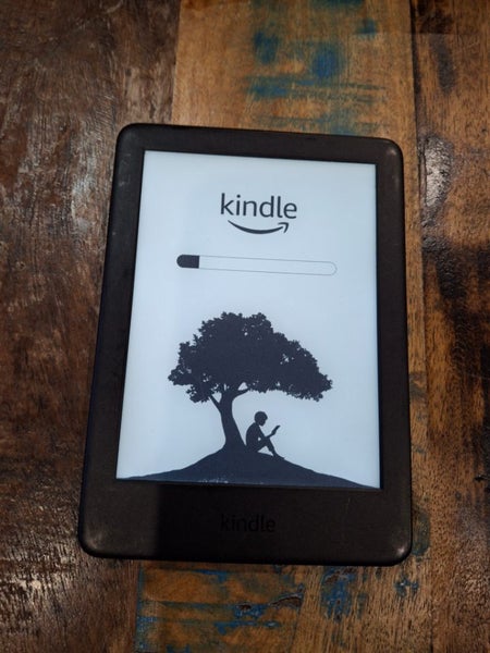 Amazon Kindle J9G29R 10th Gen Carousel 1