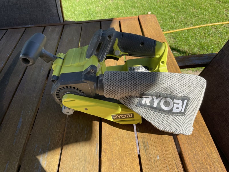 Ryobi 18V One+ Belt Sander R18B5-0 Skin Only Carousel 1
