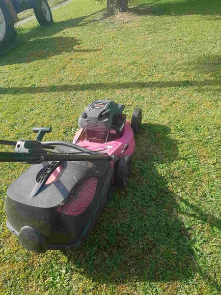 LAWNMASTER LAWNMOWER Carousel 2