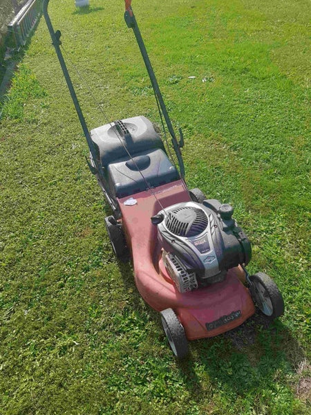 LAWNMASTER LAWNMOWER Carousel 1