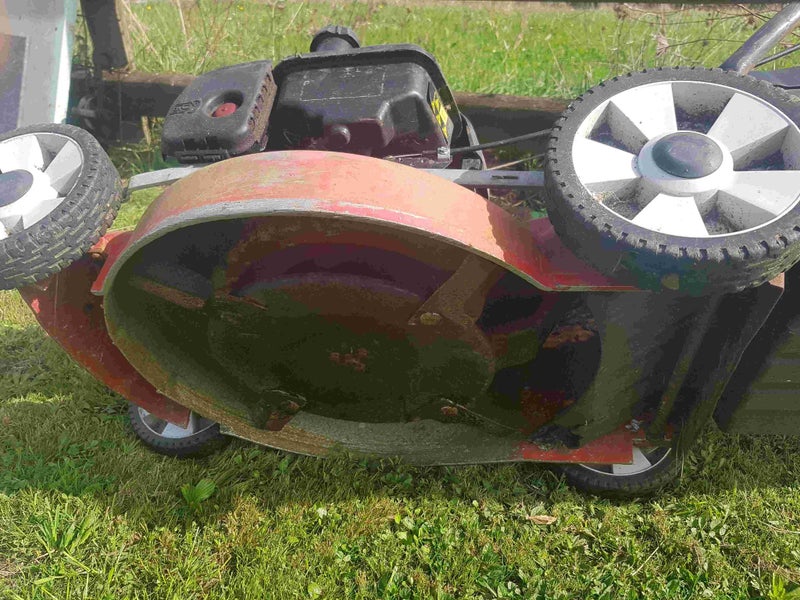 LAWNMASTER LAWNMOWER Carousel 3