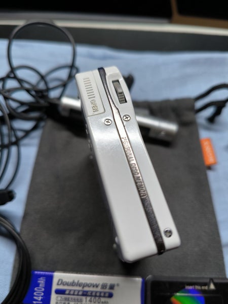 Sony MD Walkman - Portable MiniDisc Player - Silver - VGC (MZ-R900) Carousel 11