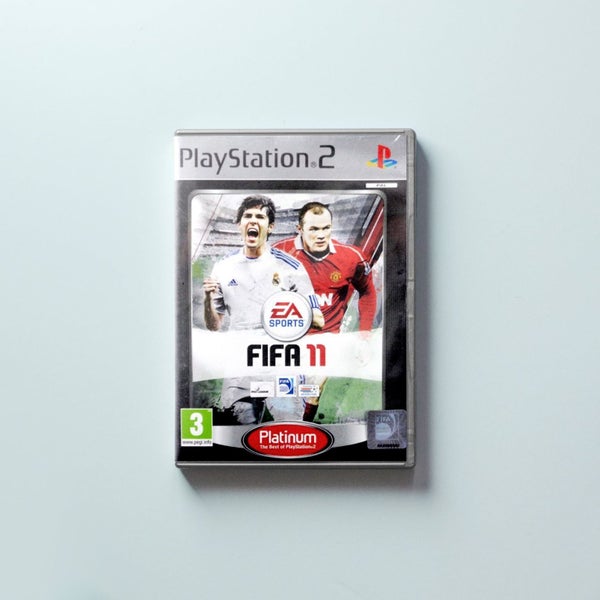 FIFA 11 (Platinum) - PlayStation 2 / PS2 Game Carousel 1