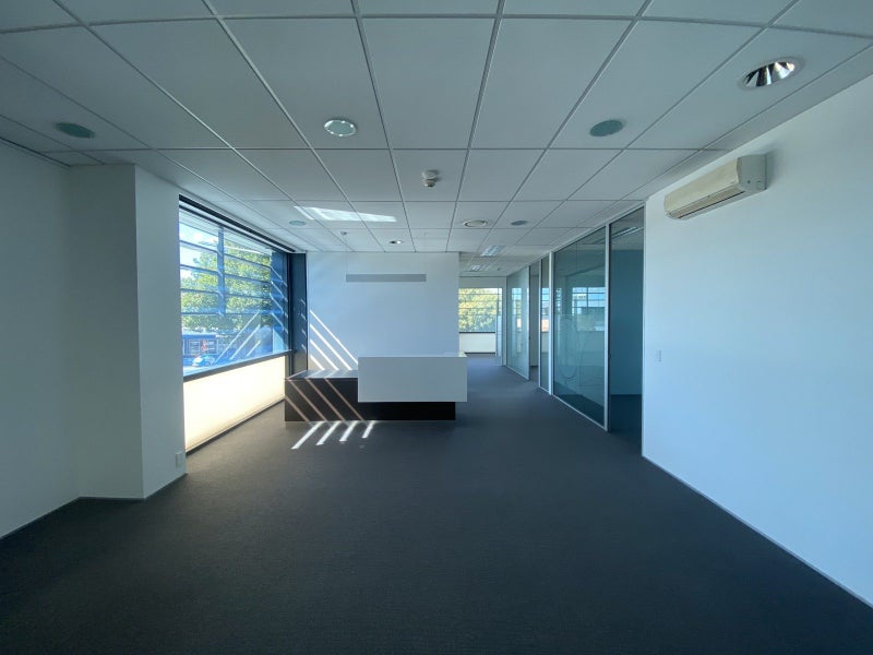 Image 1 of 8