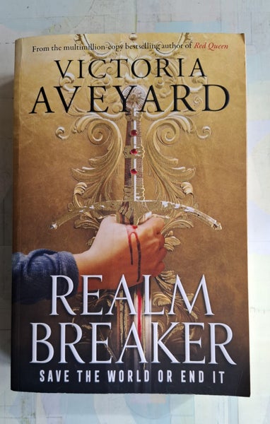 Realm Breaker - Save the world or end it - Victoria Aveyard Carousel 1