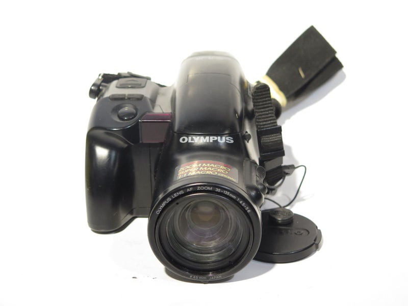 Olympus IS-2 'bridge' 35mm film SLR w/ 35-135mm lens Carousel 2