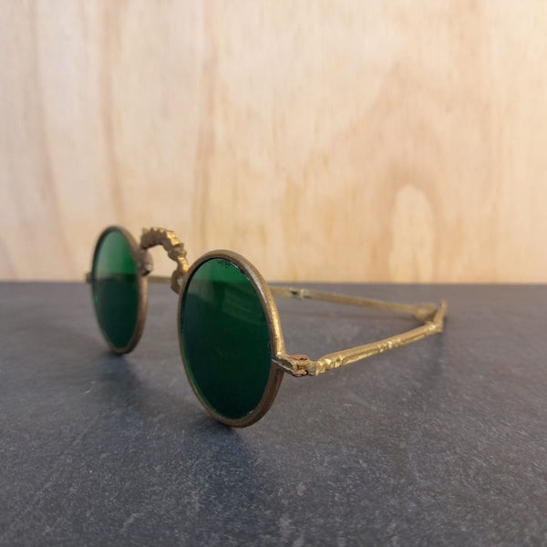 Vintage Steampunk / John Lennon glasses Carousel 2