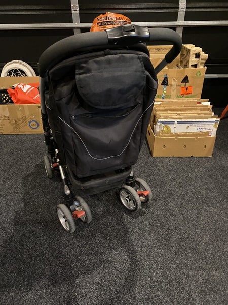 Edinburgh Collapsible Pram Carousel 5