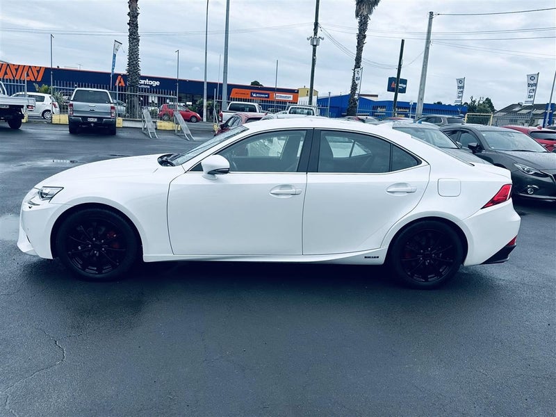 2015 Lexus IS 300h HYBRID Cruise Control paddle...62863271271042113