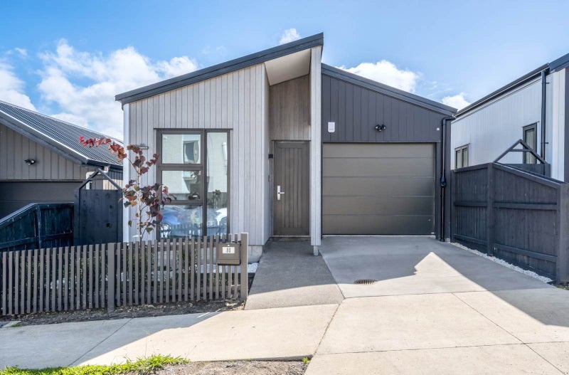 Image 1 of 25