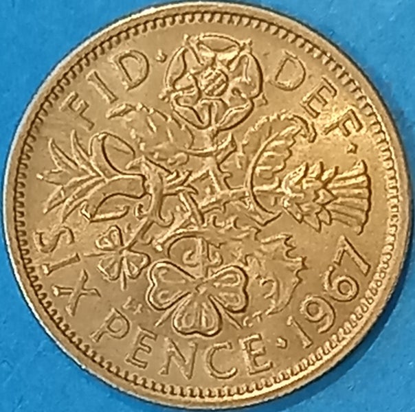 1967. GREAT BRITAIN. SIXPENCE. Carousel 2