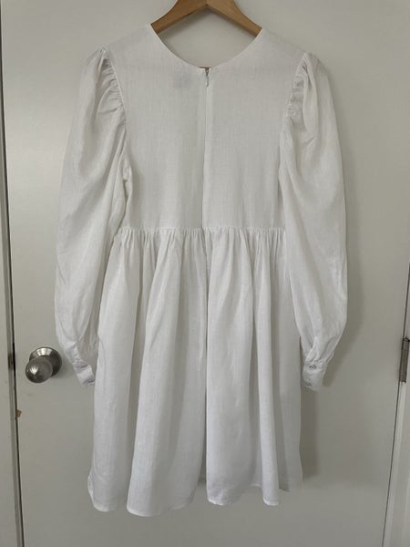 DISSH long sleeve white linen dress Carousel 2