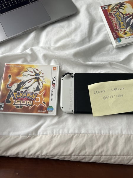 Pokemon Sun 3DS Untested USA Carousel 1