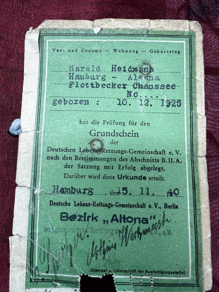 German 1940 Grundshein issued in Berlin Carousel 2