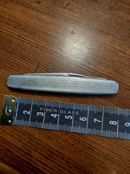 Lichfield (NZ) Specialists pocket knife Carousel 1