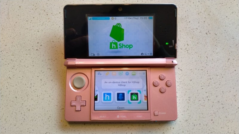 Modded Pink Nintendo 3DS in box with SD card mod - Near mint! - Ping & Afterpay! Carousel 2