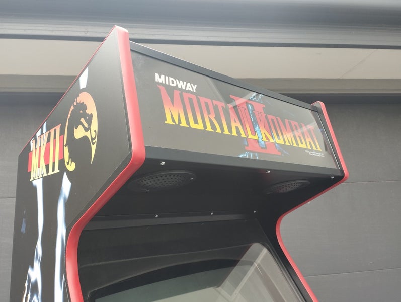 *Midway Mortal Kombat 2 Arcade - Original / Refurbished*62863869214850112