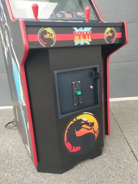 *Midway Mortal Kombat 2 Arcade - Original / Refurbished*62863869214850113