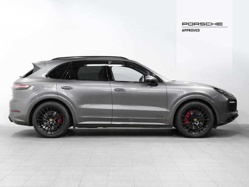 2022 Porsche Cayenne GTS 4.0L V8 Petrol62863252049153112
