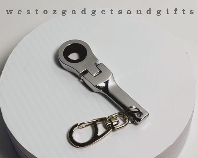 10mm Ratchet Spanner Wrench KeyRing KeyChain Handy Chrome Dad Boyfriend Gift Carousel 2