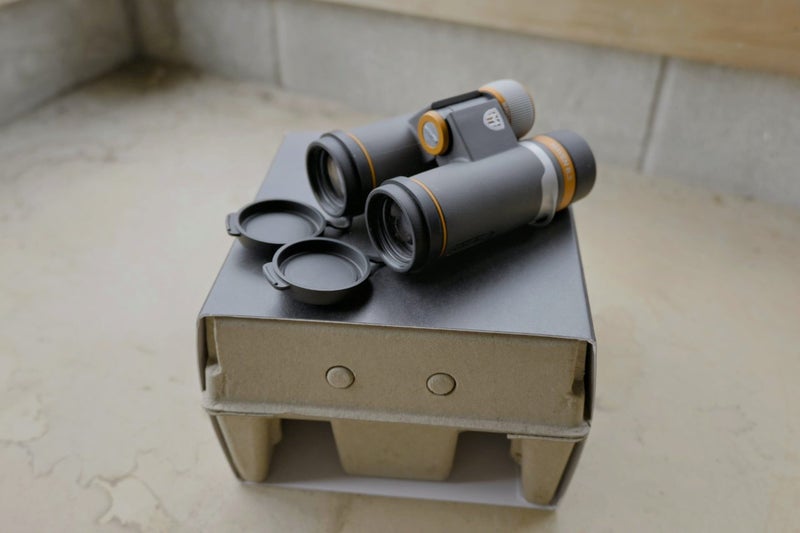 Maven B3 Binoculars 8x30 Carousel 1