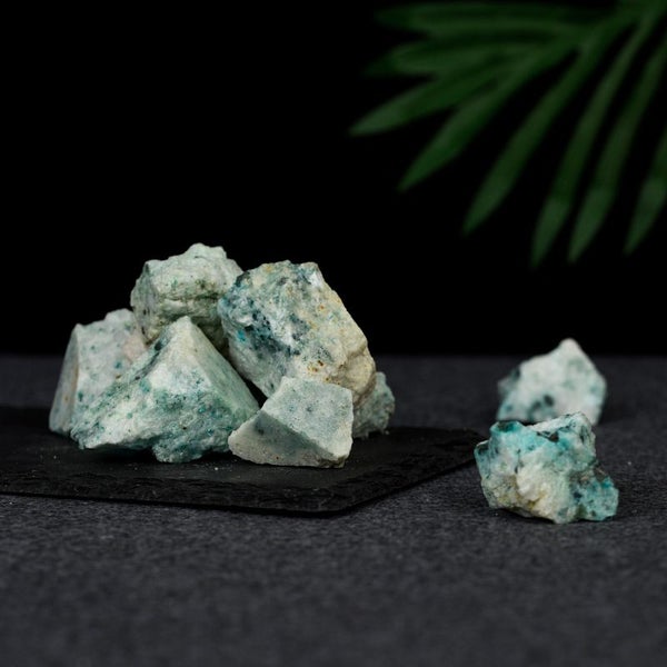 500G Uncut gemstones Crystals for Rock Tumblers Carousel 2