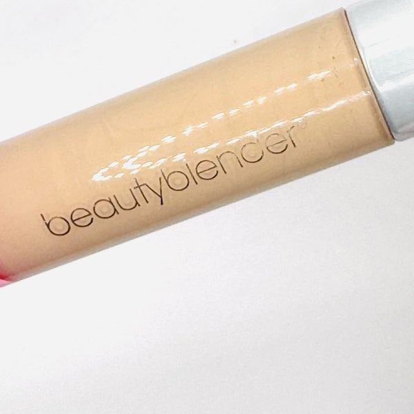 BEAUTY BLENDER Bounce Airbrush Liquid Whip Concealer Carousel 2