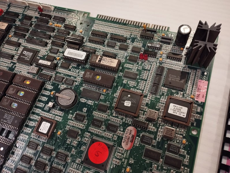 *Ultimate Mortal Kombat 3 PCB* Carousel 8