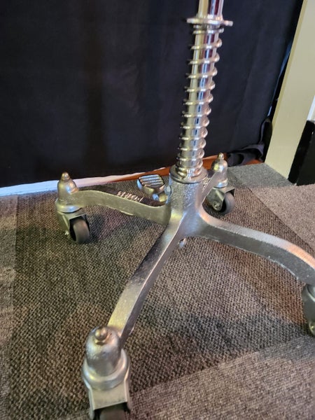 Mannequin - Purfex Female Form With Stand Carousel 2