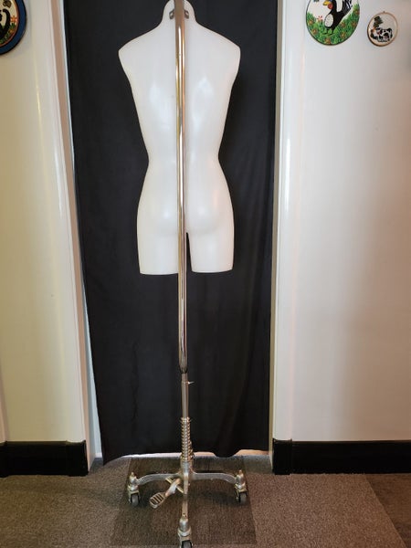 Mannequin - Purfex Female Form With Stand Carousel 5