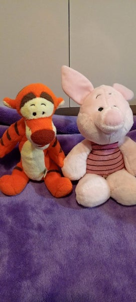 Winnie the Pooh - Tigger and Piglet soft toys Carousel 1